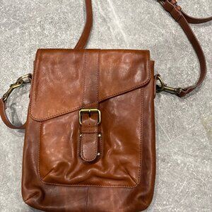 Vicenzo Brown Leather Crossbody/Messenger Bag